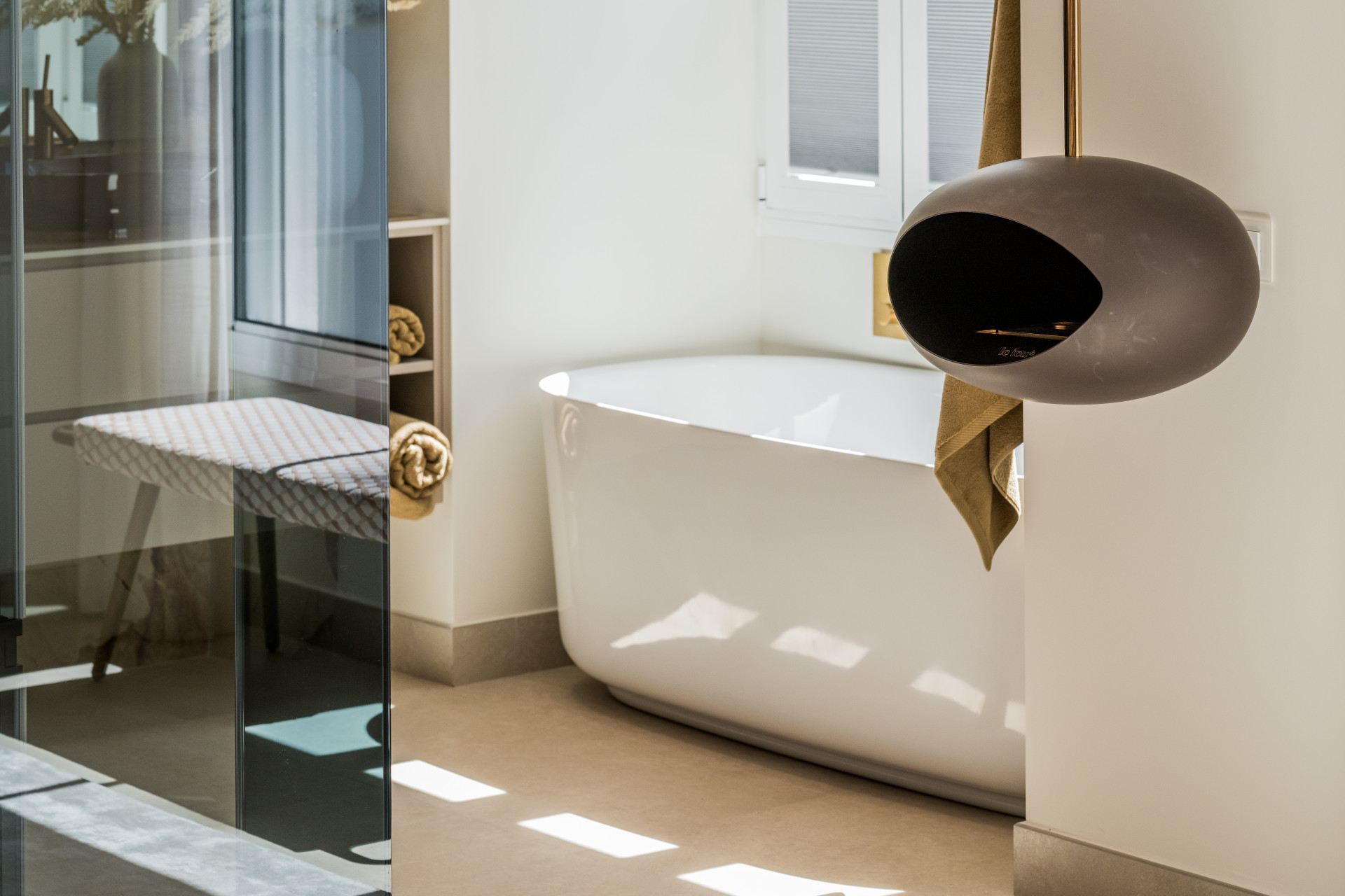 3 Bed, 2 Bath, ApartmentFor Sale, Marbella, Malaga