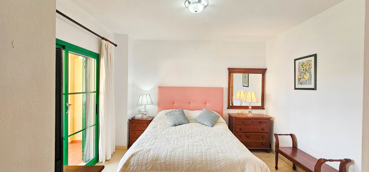 3 Bed, 3 Bath, ApartmentFor Sale, Casares Playa, Malaga