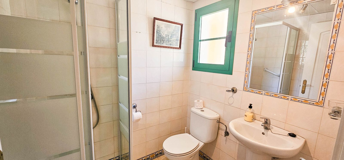 3 Bed, 3 Bath, ApartmentFor Sale, Casares Playa, Malaga