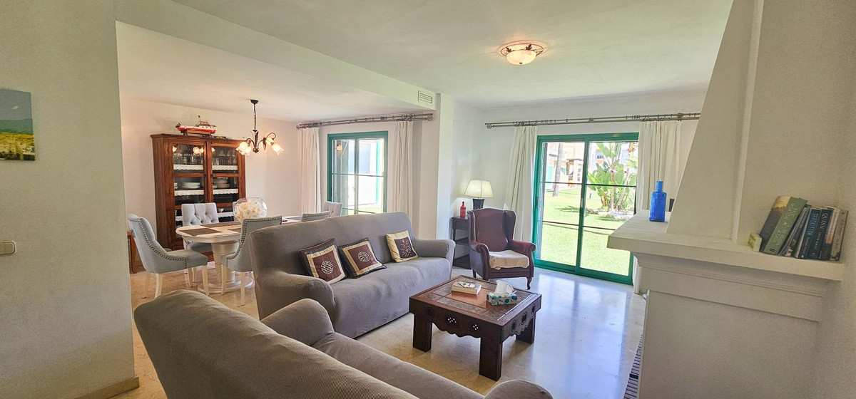 3 Bed, 3 Bath, ApartmentFor Sale, Casares Playa, Malaga