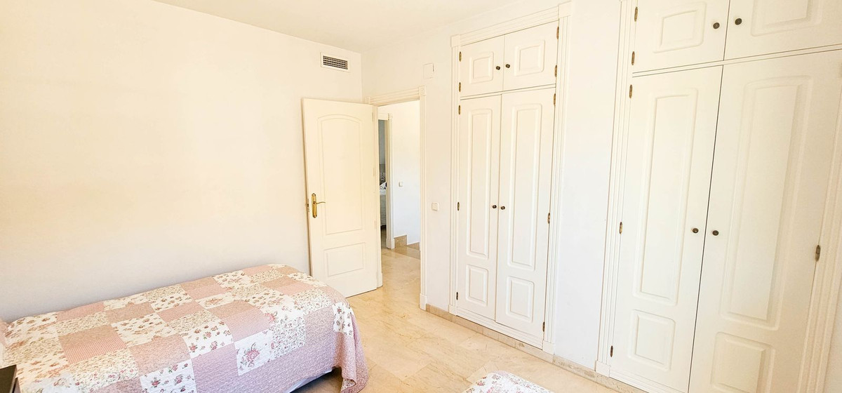 3 Bed, 3 Bath, ApartmentFor Sale, Casares Playa, Malaga