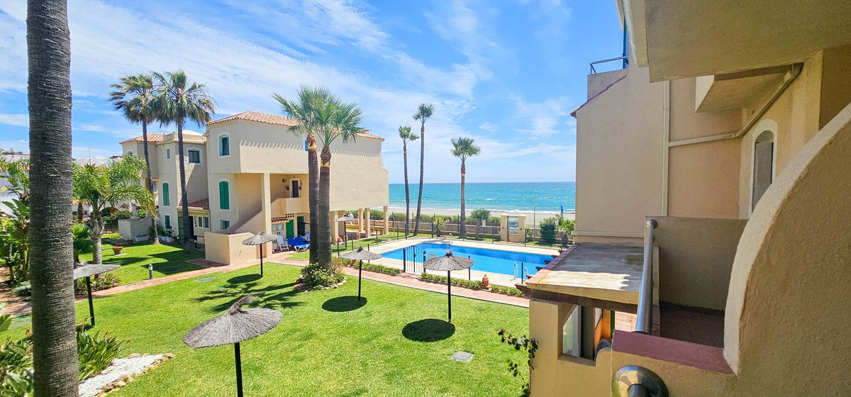 3 Bed, 3 Bath, ApartmentFor Sale, Casares Playa, Malaga