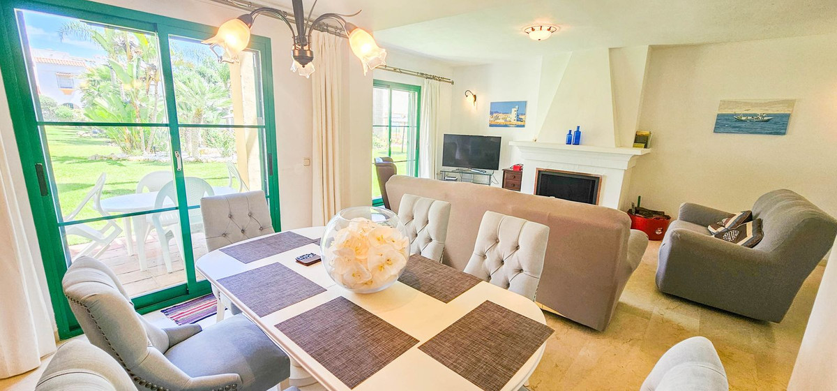 3 Bed, 3 Bath, ApartmentFor Sale, Casares Playa, Malaga