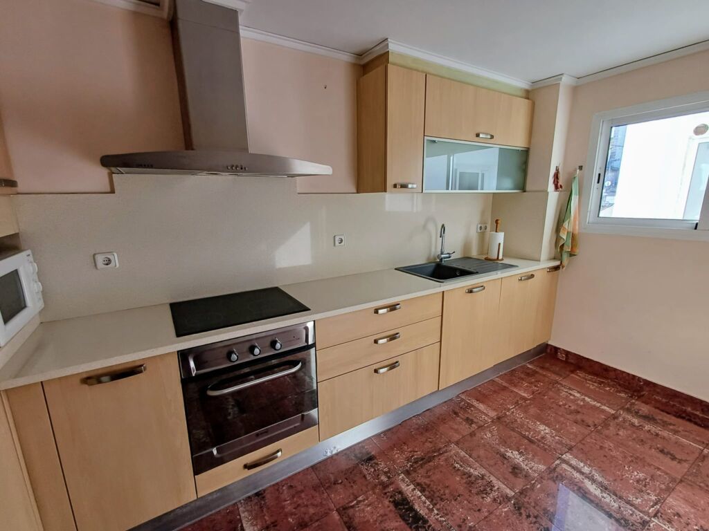 4 Bed, 2 Bath, ApartmentFor Sale, Oliva, Valencia, 46780