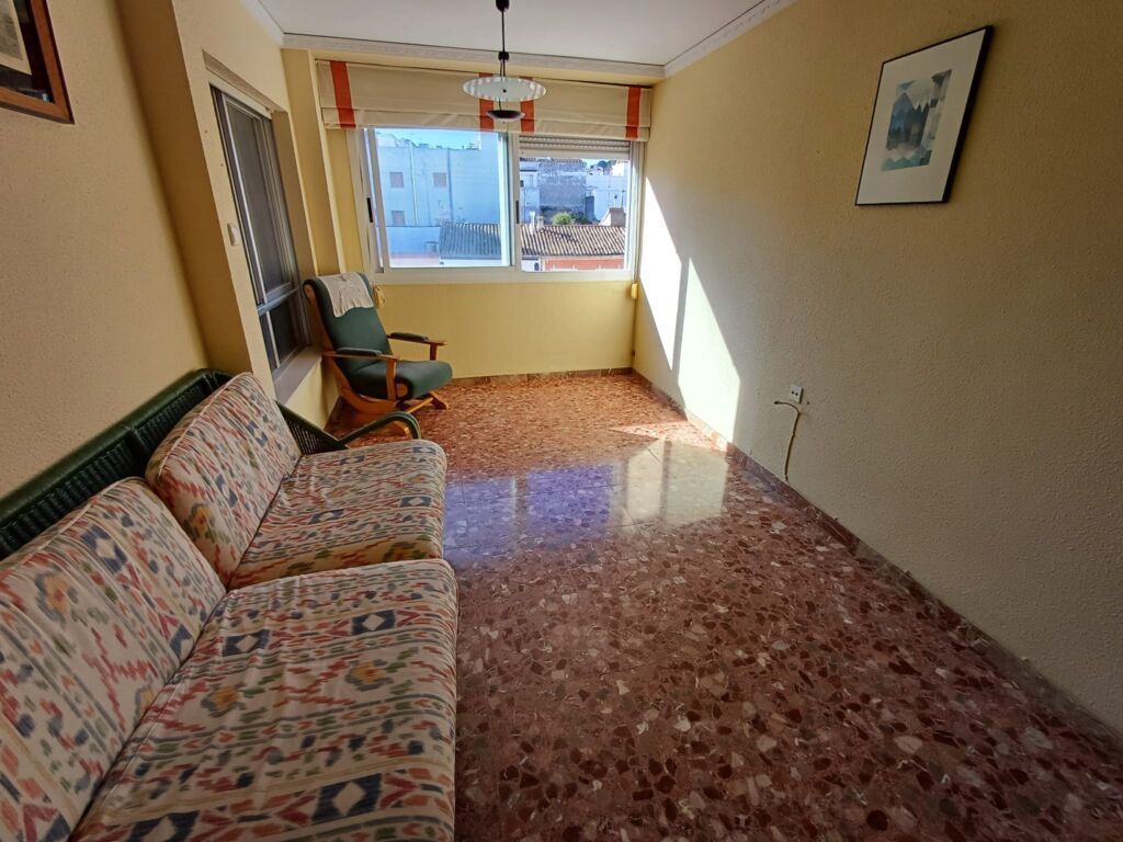 4 Bed, 2 Bath, ApartmentFor Sale, Oliva, Valencia, 46780