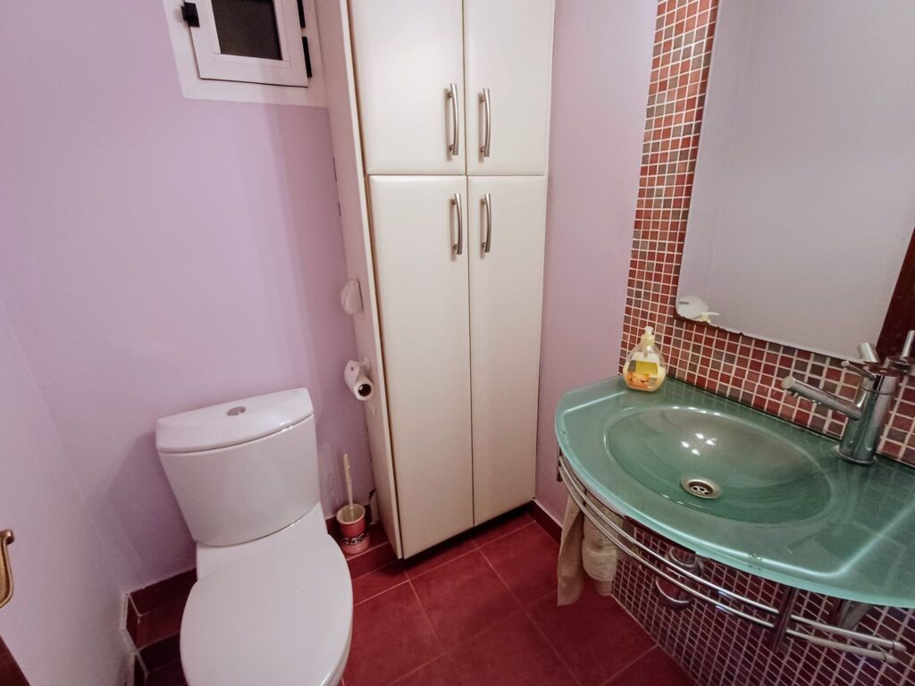 4 Bed, 2 Bath, ApartmentFor Sale, Oliva, Valencia, 46780