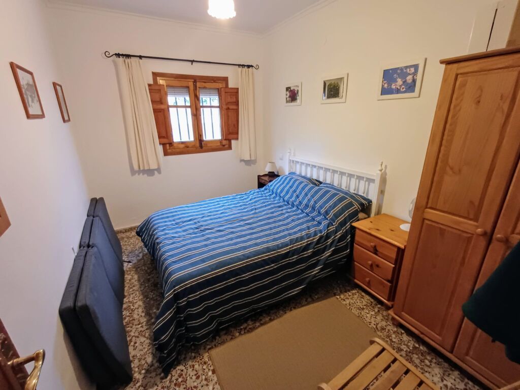 4 Bed, 1 Bath, HouseFor Sale, Oliva, Valencia, 46780