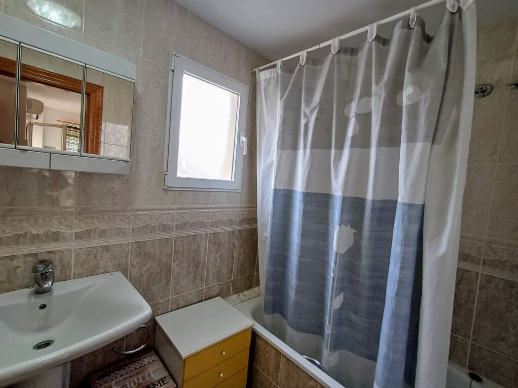 3 Bed, 2 Bath, ApartmentFor Sale, Oliva, Valencia, 46780