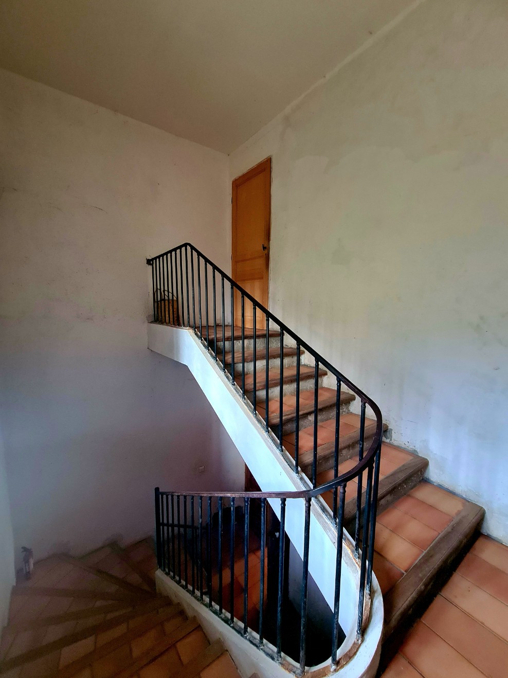 8 Bed, 2 Bath, HouseFor Sale, Cuxac D'aude, Aude, Languedoc-Roussillon, 11590