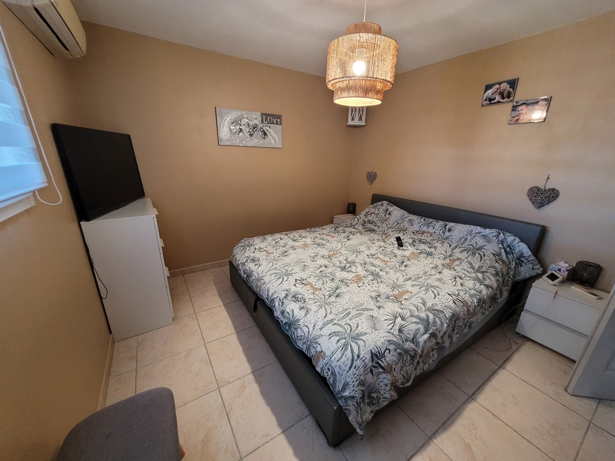 5 Bed, 2 Bath, HouseFor Sale, Autignac, Herault, Languedoc-Roussillon, 34480