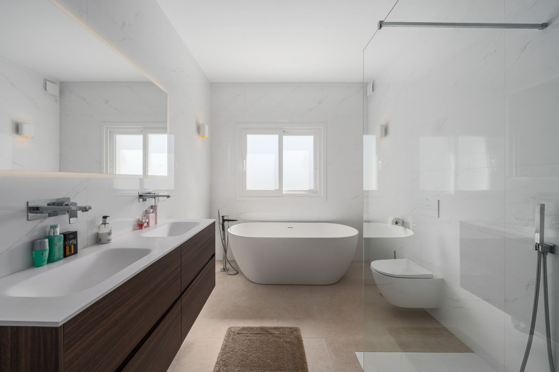 4 Bed, 3 Bath, HouseFor Sale, Estepona, Malaga