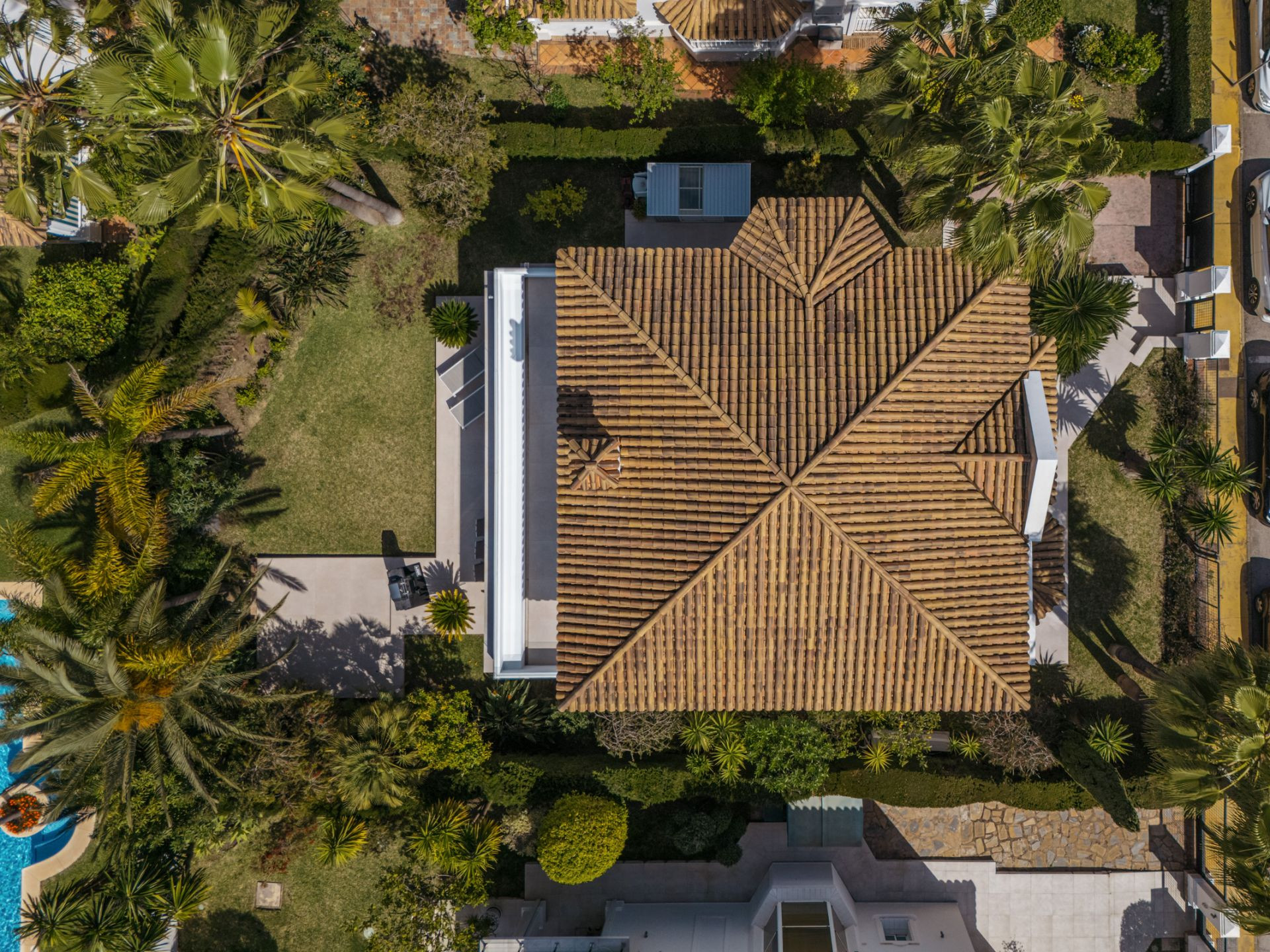 4 Bed, 3 Bath, HouseFor Sale, Estepona, Malaga