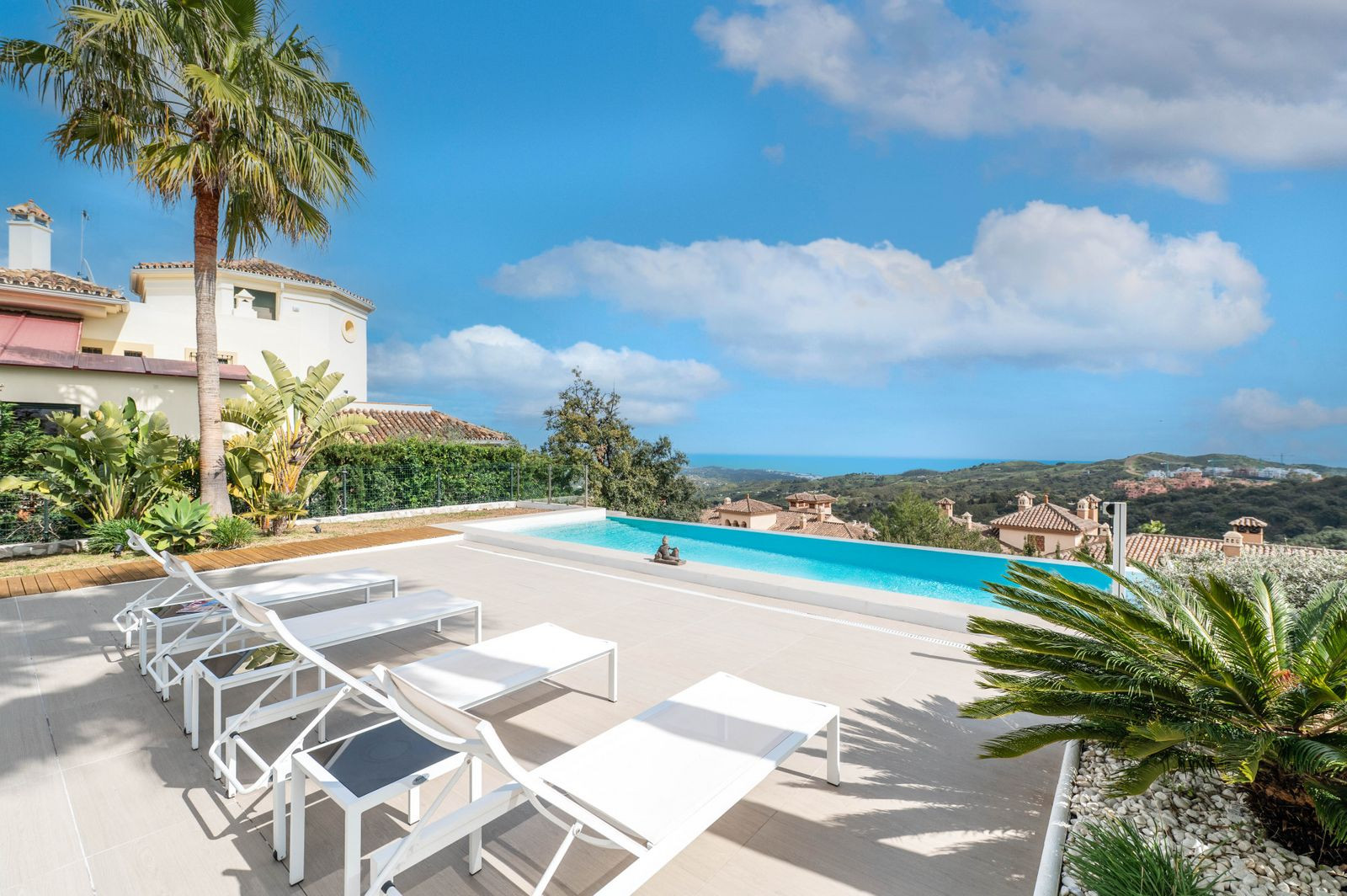 5 Bed, 6 Bath, HouseFor Sale, Marbella, Malaga