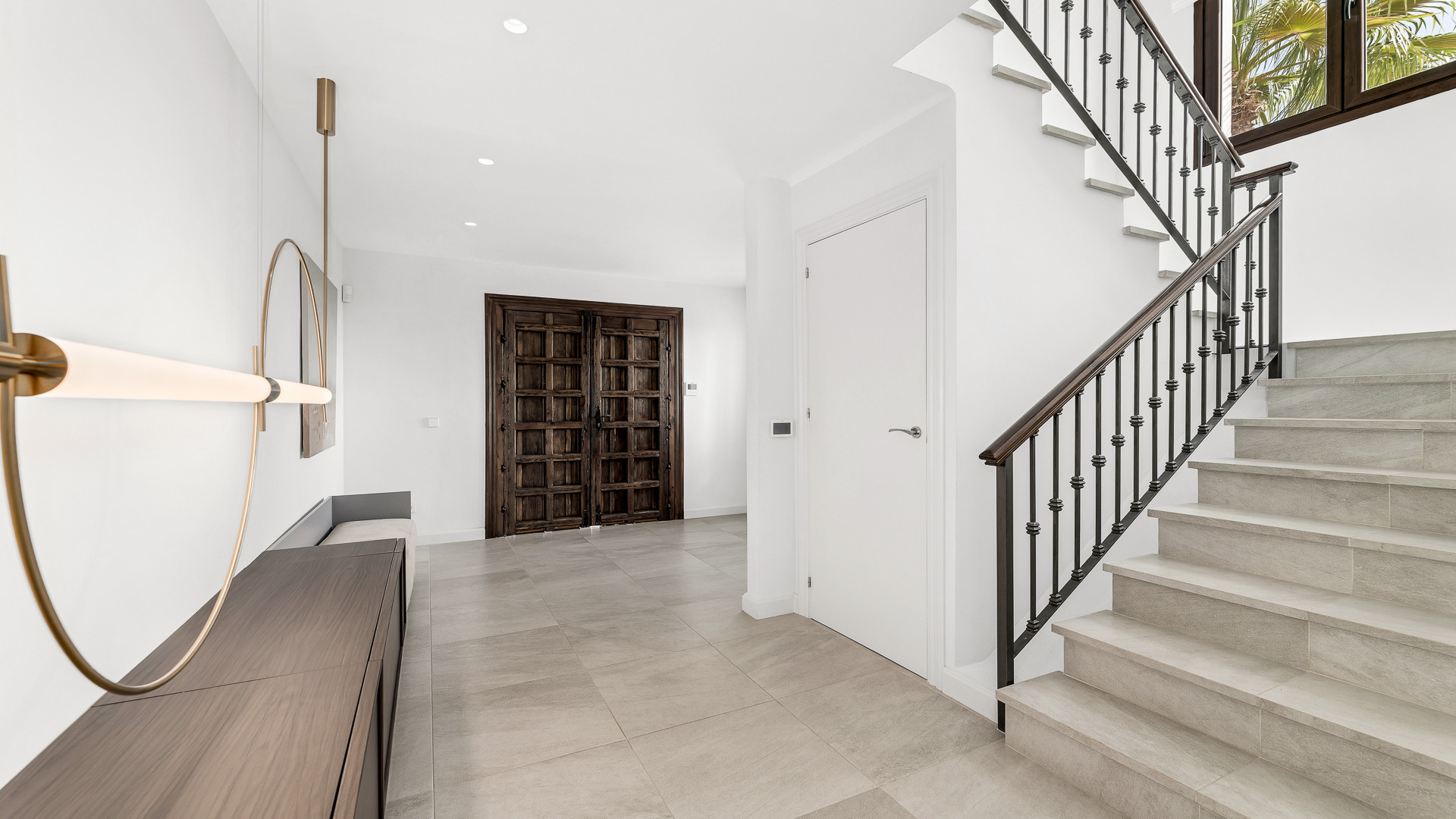 5 Bed, 5 Bath, HouseFor Sale, Estepona, Malaga