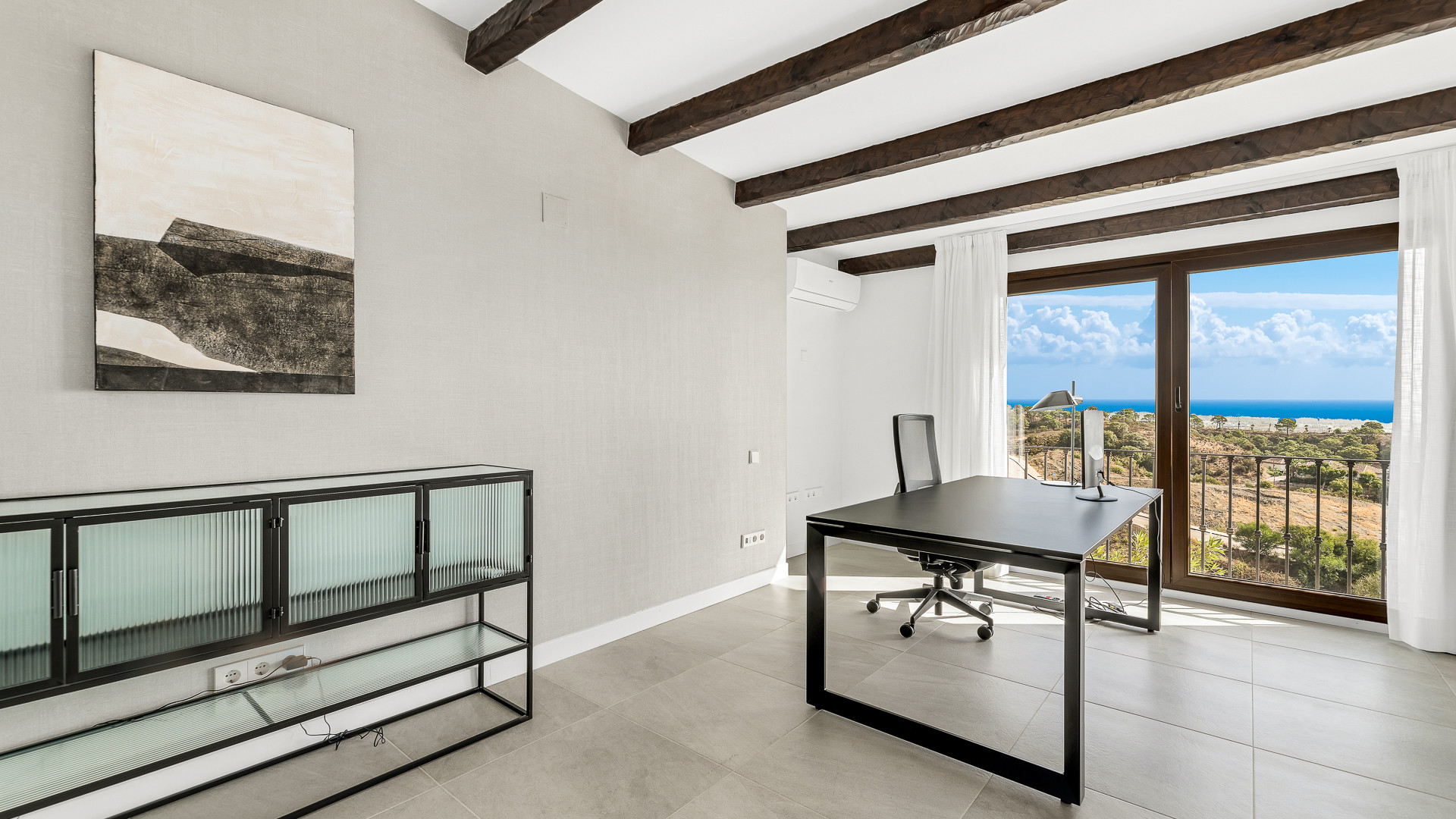 5 Bed, 5 Bath, HouseFor Sale, Estepona, Malaga