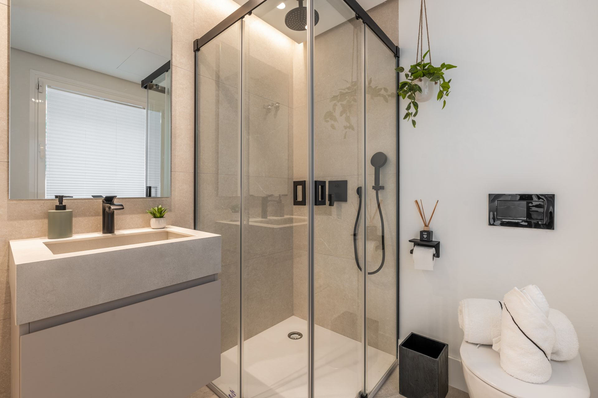 5 Bed, 6 Bath, HouseFor Sale, Marbella, Malaga