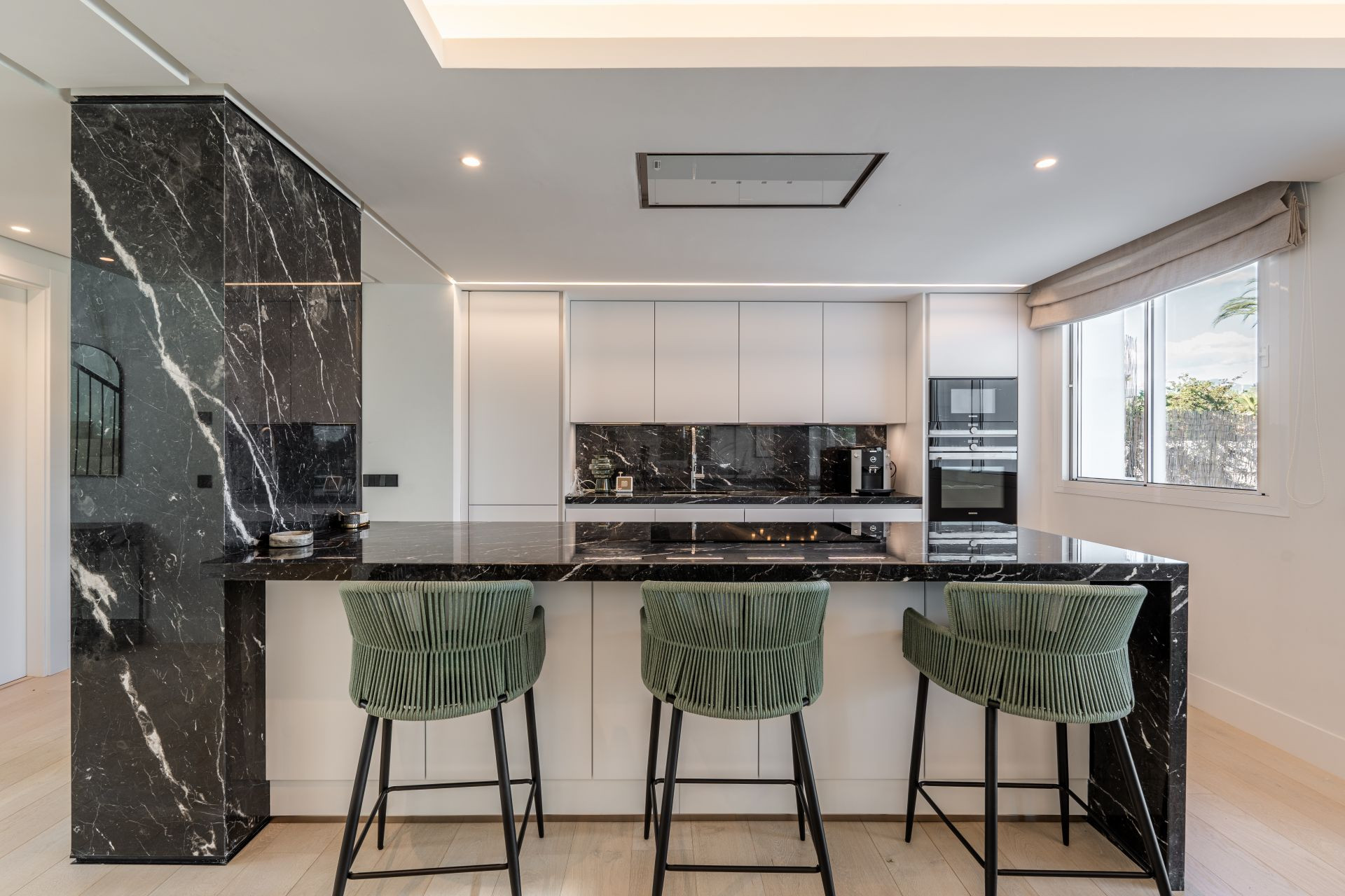 5 Bed, 6 Bath, HouseFor Sale, Marbella, Malaga