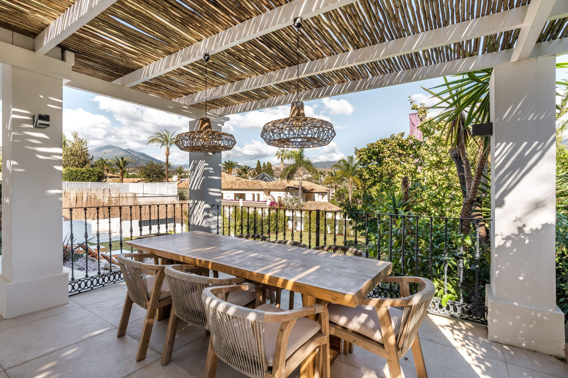 5 Bed, 6 Bath, HouseFor Sale, Marbella, Malaga