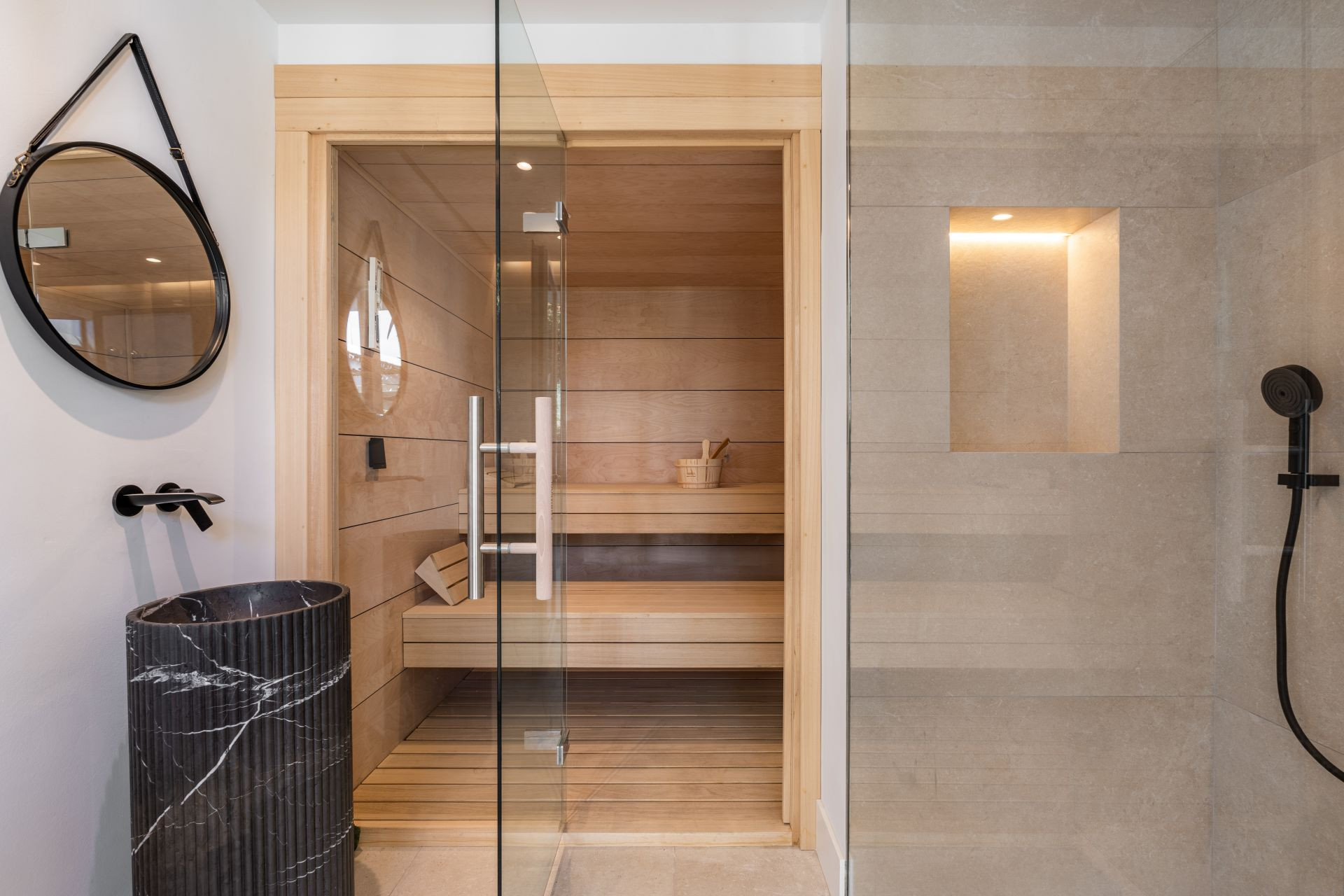 5 Bed, 6 Bath, HouseFor Sale, Marbella, Malaga