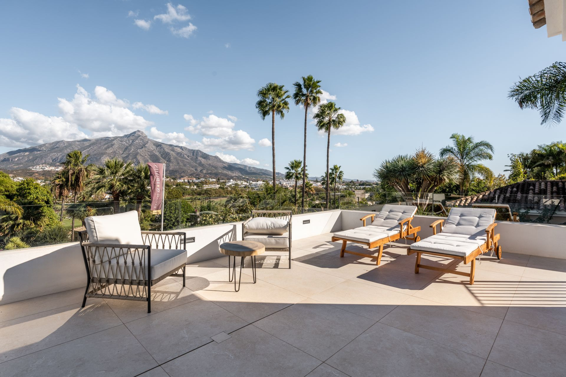 5 Bed, 6 Bath, HouseFor Sale, Marbella, Malaga