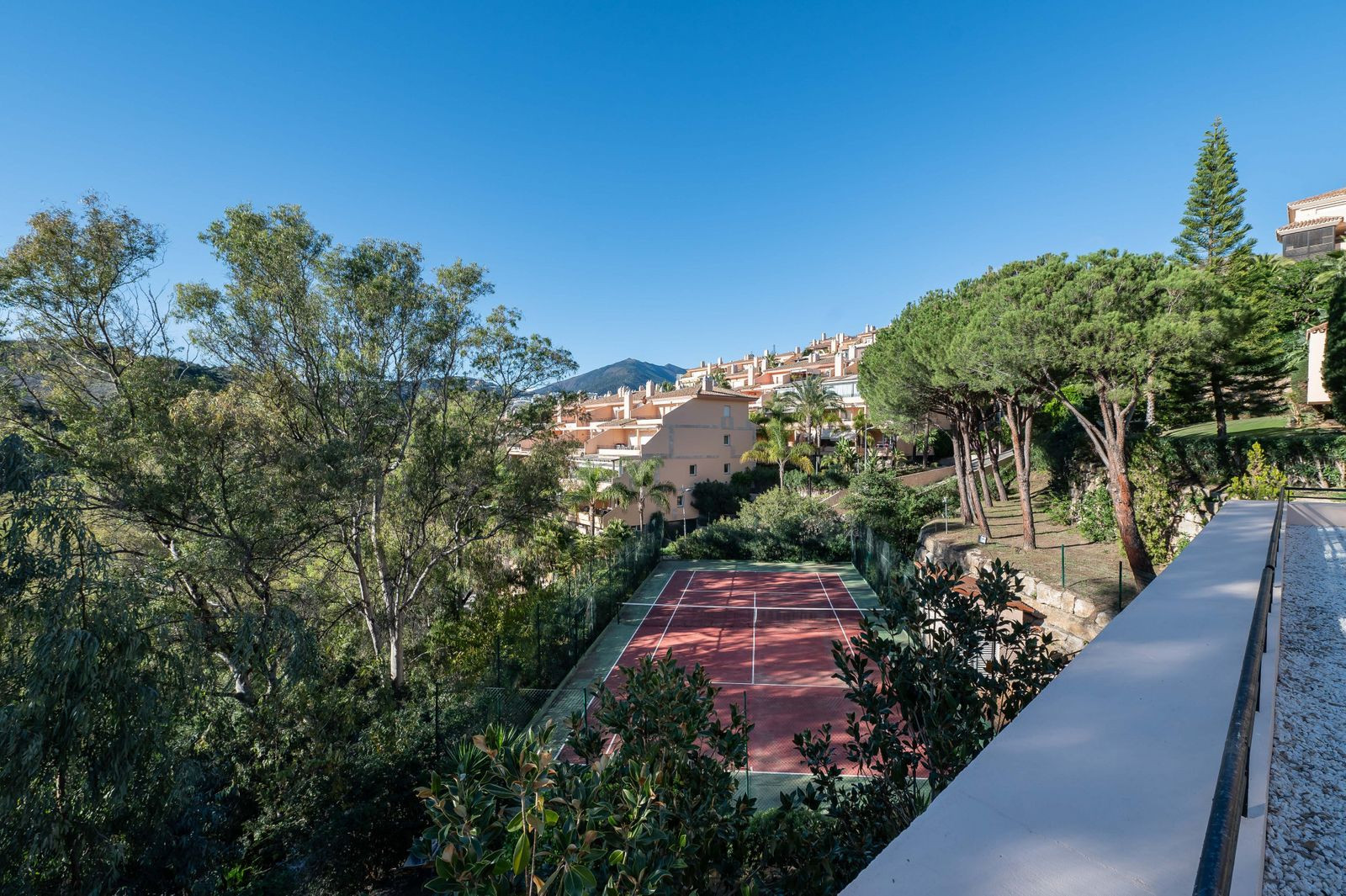 3 Bed, 4 Bath, ApartmentFor Sale, Marbella, Malaga