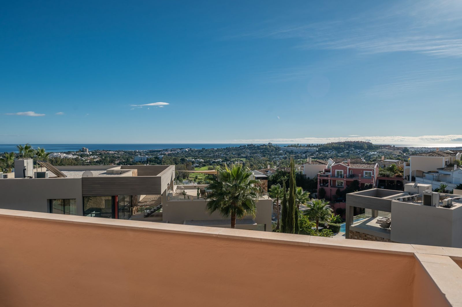 3 Bed, 4 Bath, ApartmentFor Sale, Marbella, Malaga