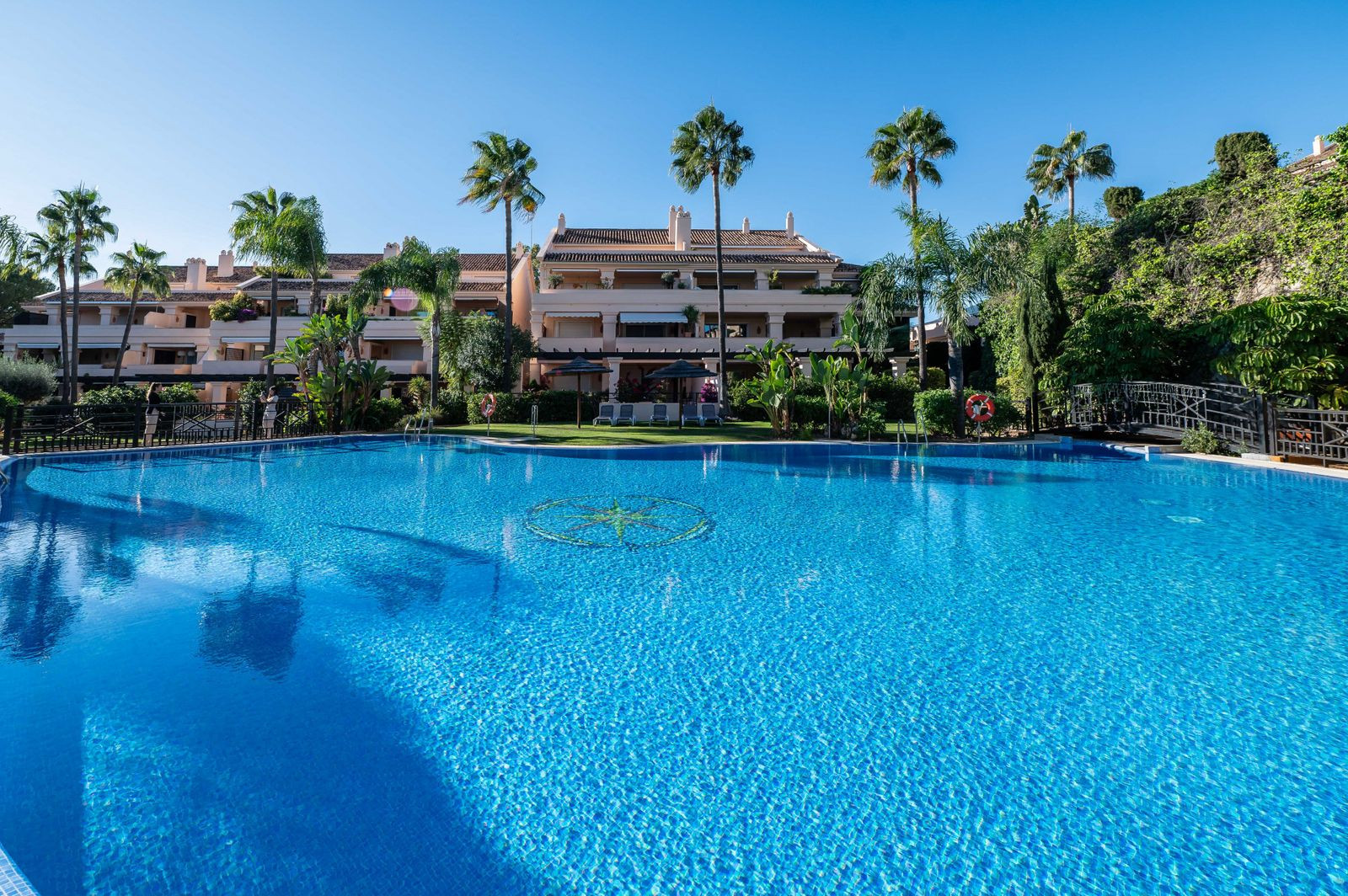 3 Bed, 4 Bath, ApartmentFor Sale, Marbella, Malaga