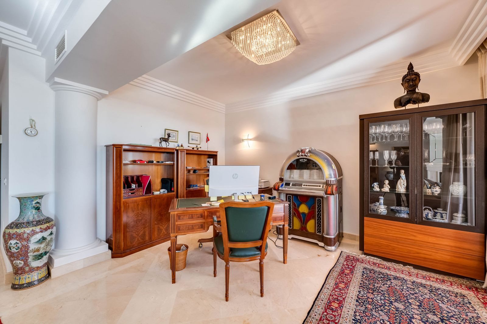 3 Bed, 4 Bath, ApartmentFor Sale, Marbella, Malaga