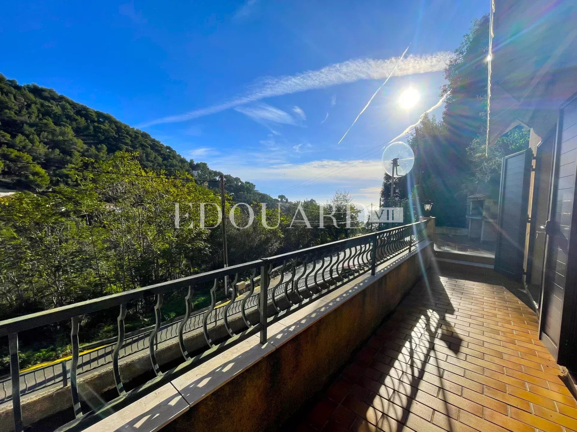 2 Bed, 1 Bath, ApartmentFor Sale, Roquebrune-Cap-Martin, Alpes-Maritimes