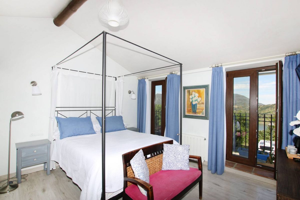 Commercial Property, For Sale