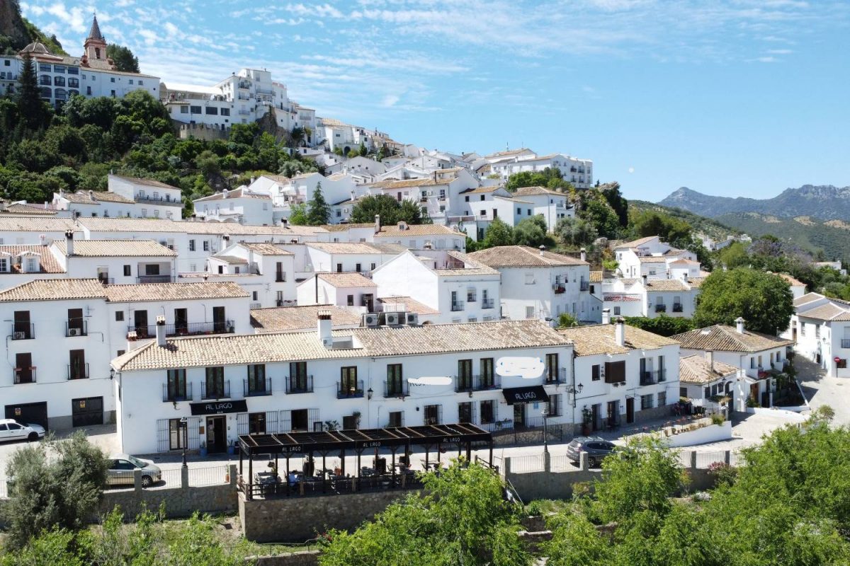 Commercial Property, For Sale