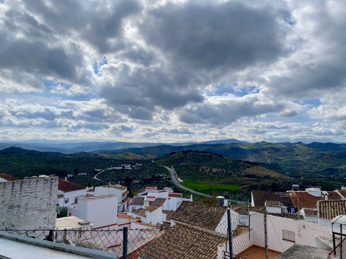 4 Bed, 2 Bath, HouseFor Sale, Olvera, Andalucia