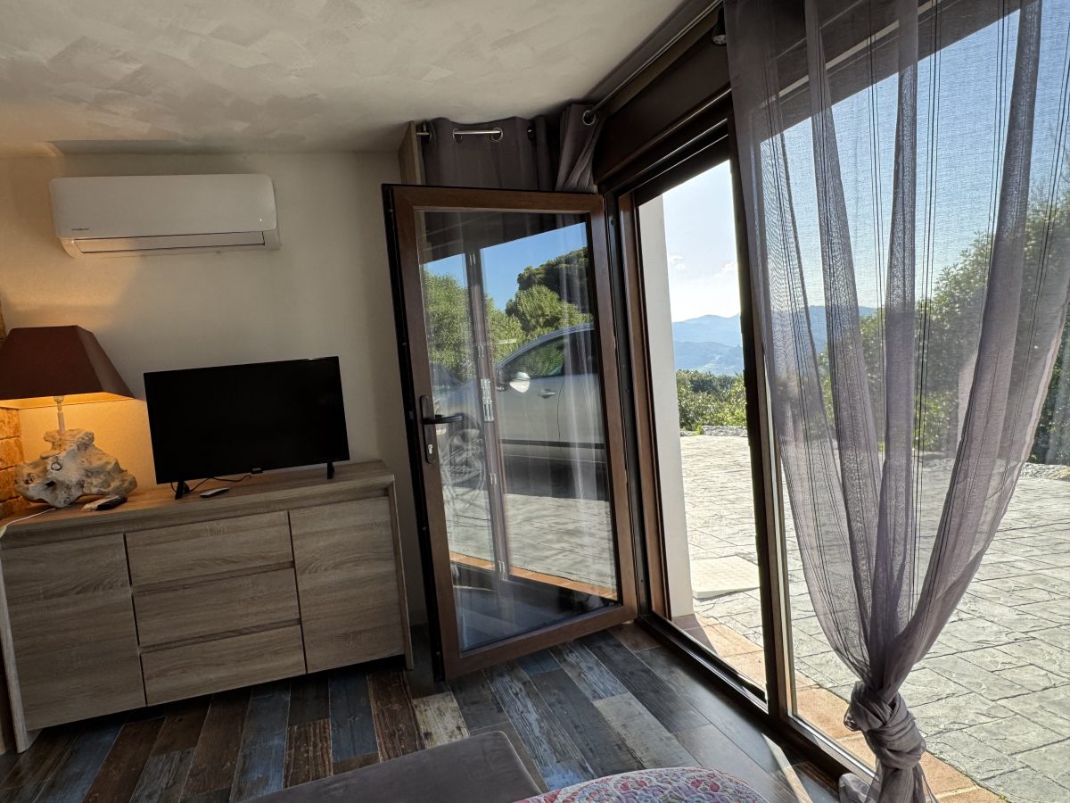 4 Bed, 2 Bath, HouseFor Sale, El Gastor, Andalucia