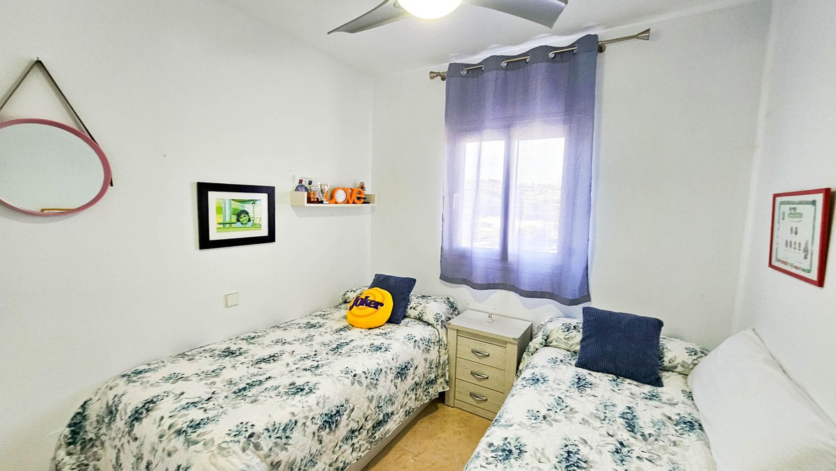 3 Bed, 2 Bath, ApartmentFor Sale, San Luis de Sabinillas, Malaga