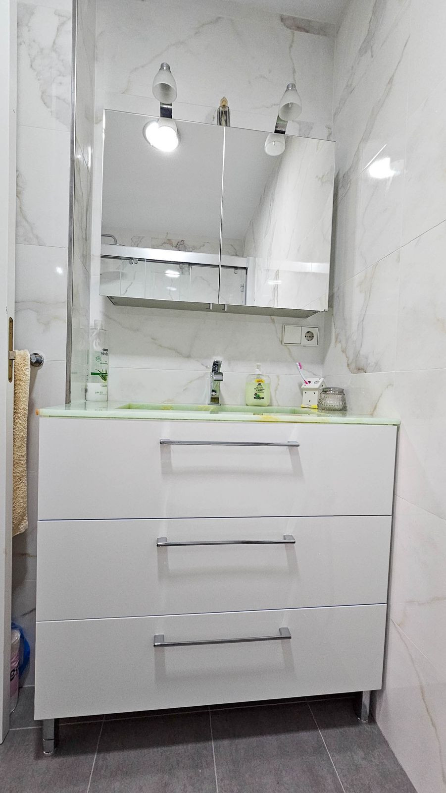 3 Bed, 2 Bath, ApartmentFor Sale, San Luis de Sabinillas, Malaga