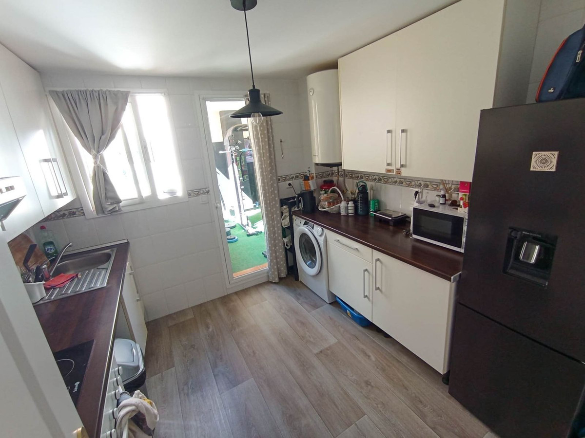 3 Bed, 2 Bath, ApartmentFor Sale, Doña Julia, Malaga 3 Bed, 2 Bath, ApartmentFor Sale, Doña Julia, Malaga