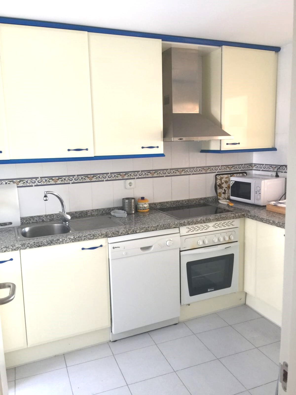 2 Bed, 2 Bath, ApartmentFor Sale, La Duquesa, Malaga