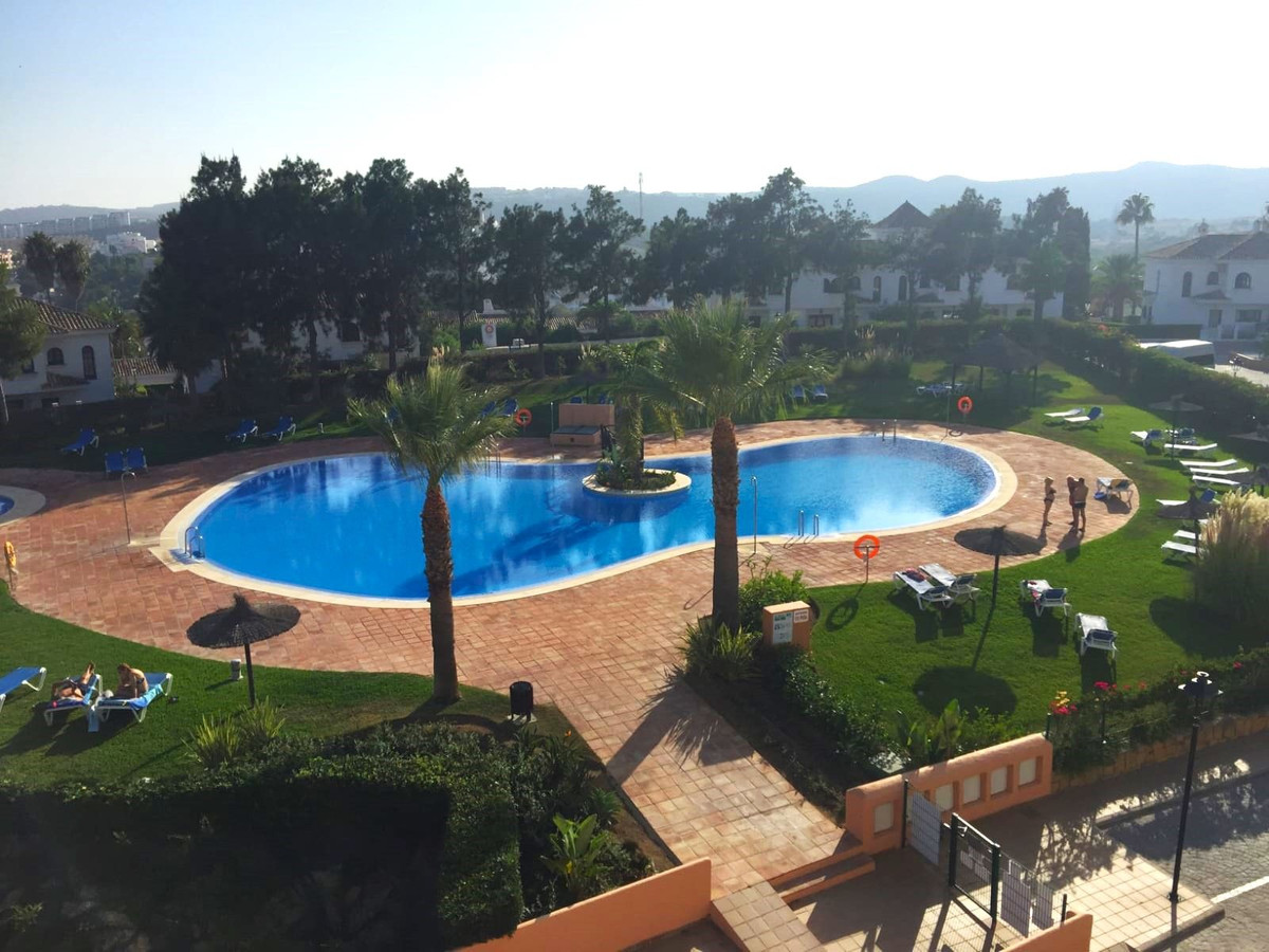 2 Bed, 2 Bath, ApartmentFor Sale, La Duquesa, Malaga