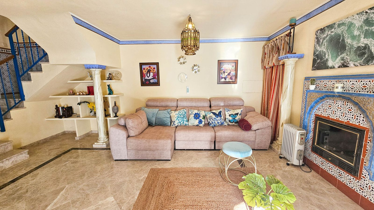 4 Bed, 3 Bath, HouseFor Sale, Casares Playa, Malaga