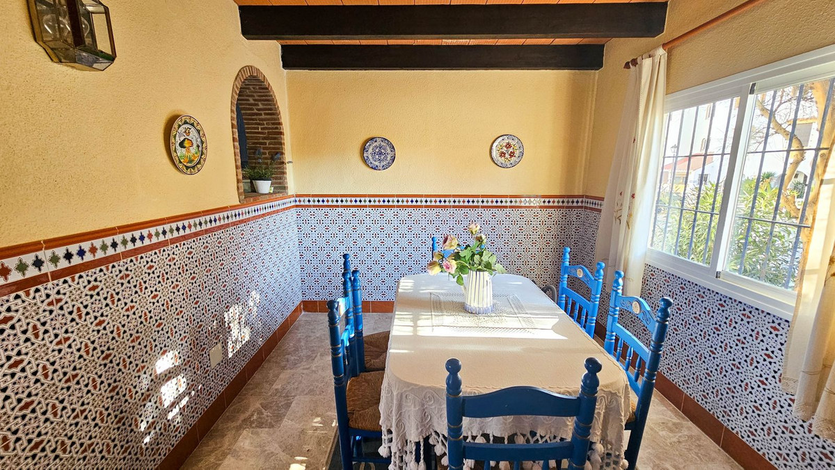 4 Bed, 3 Bath, HouseFor Sale, Casares Playa, Malaga