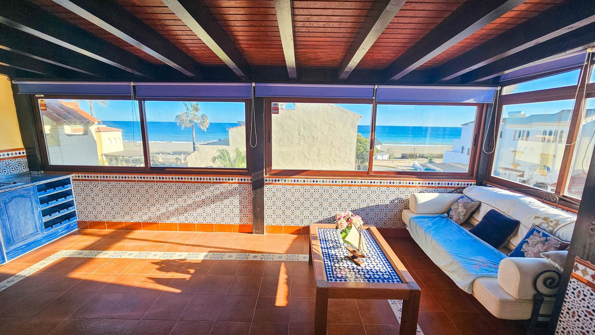 4 Bed, 3 Bath, HouseFor Sale, Casares Playa, Malaga