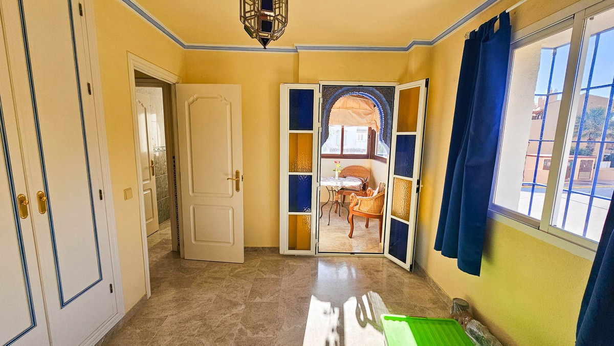 4 Bed, 3 Bath, HouseFor Sale, Casares Playa, Malaga