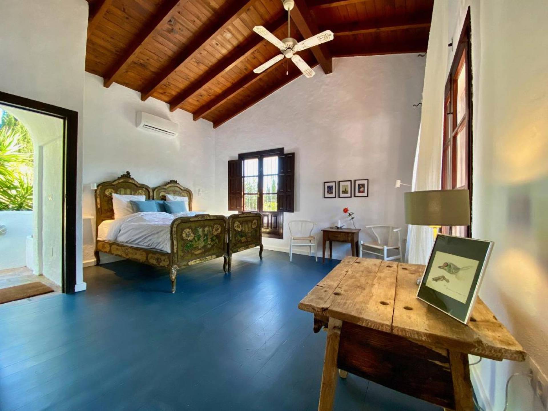 Commercial Property, For Sale