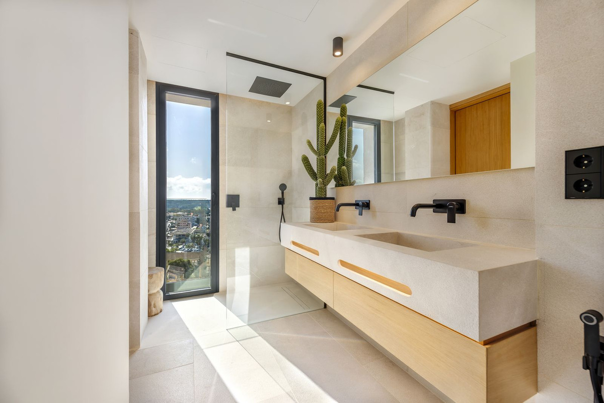 4 Bed, 3 Bath, ApartmentFor Sale, Calvia, Islas Baleares 4 Bed, 3 Bath, ApartmentFor Sale, Calvia, Islas Baleares
