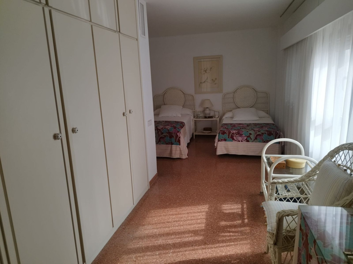 3 Bed, 4 Bath, ApartmentFor Sale, Palma de Mallorca, Islas Baleares