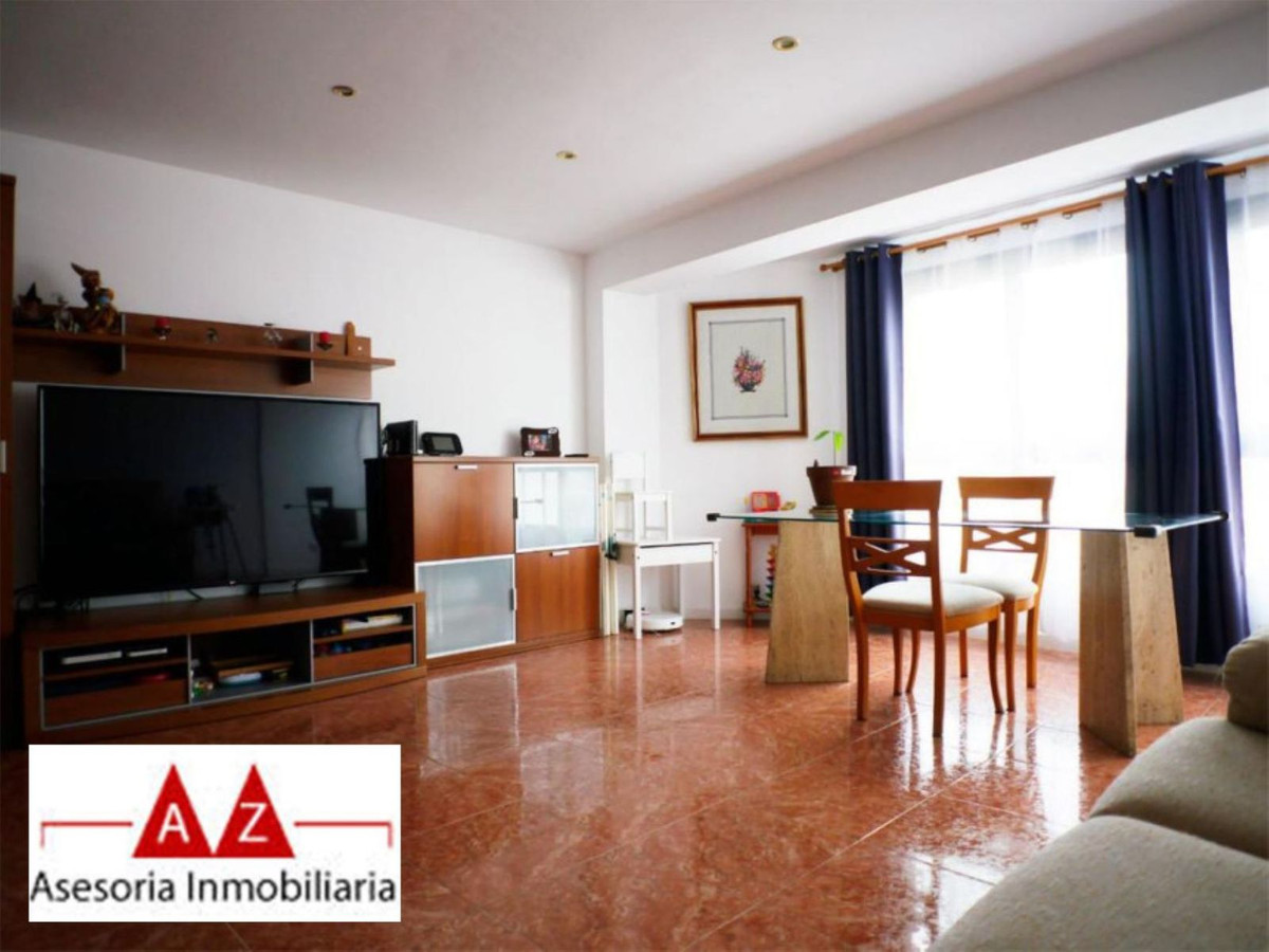 3 Bed, 1 Bath, ApartmentFor Sale, Palma de Mallorca, Islas Baleares