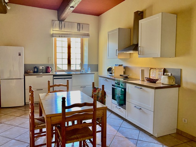 2 Bed, 2 Bath, ApartmentFor Sale, Lezignan Corbieres, Aude, Languedoc-Roussillon, 11700