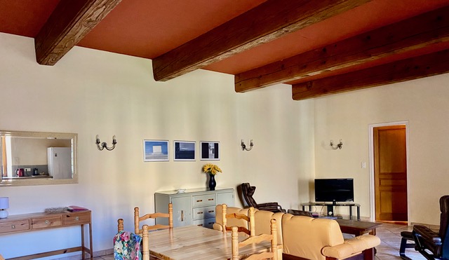 2 Bed, 2 Bath, ApartmentFor Sale, Lezignan Corbieres, Aude, Languedoc-Roussillon, 11700