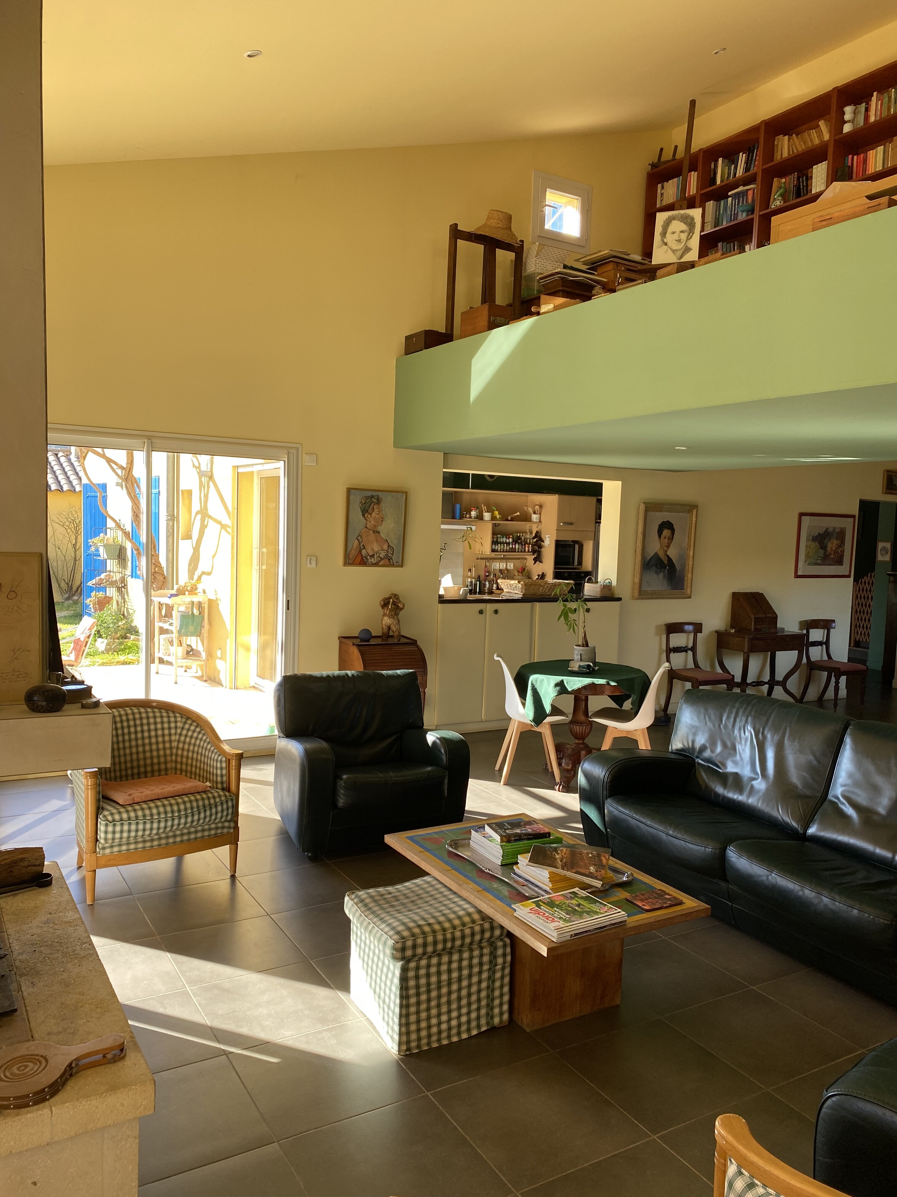 5 Bed, 3 Bath, HouseFor Sale, Autignac, Herault, Languedoc-Roussillon, 34480