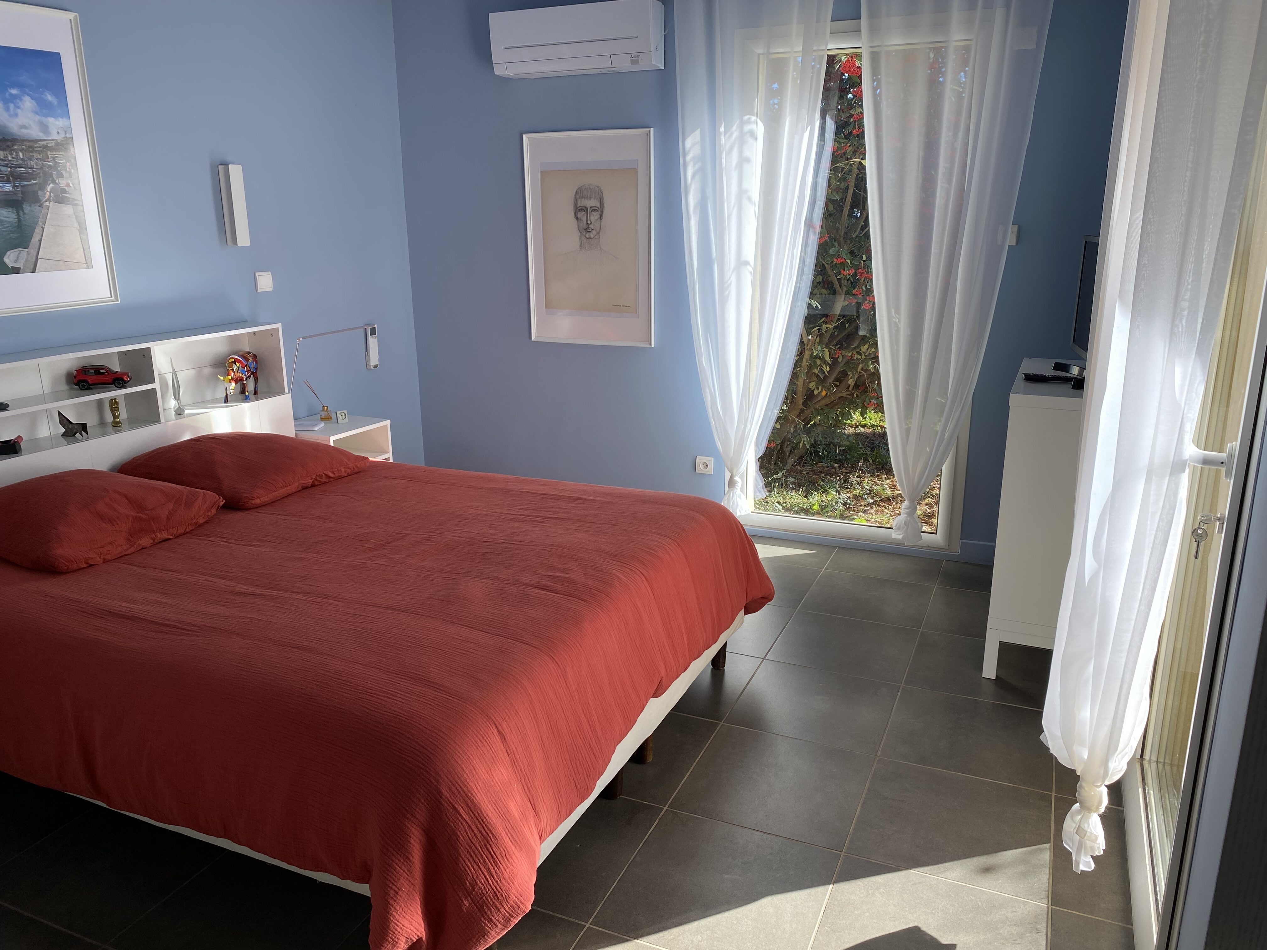 5 Bed, 3 Bath, HouseFor Sale, Autignac, Herault, Languedoc-Roussillon, 34480